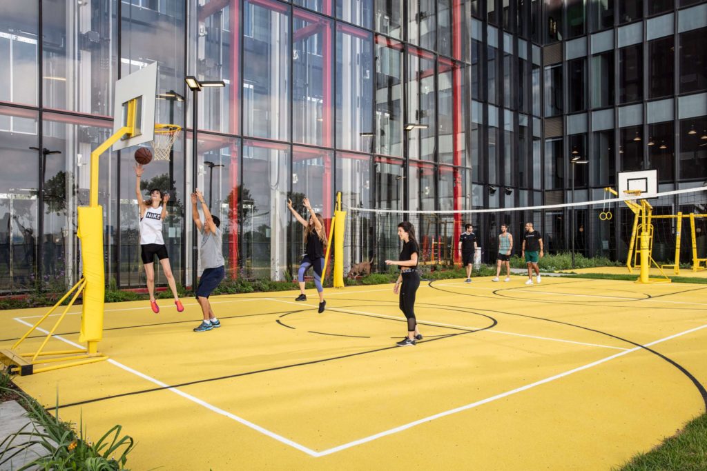 Outdoor court